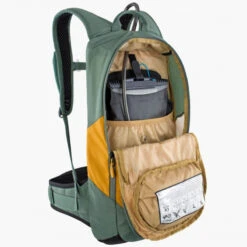 Evoc FR Protector Lite Race 10L Sac à Dos -Magasin De Vélos evoc fr protector lite race 10l sac a dos backpacks 100115123 3 38095 5